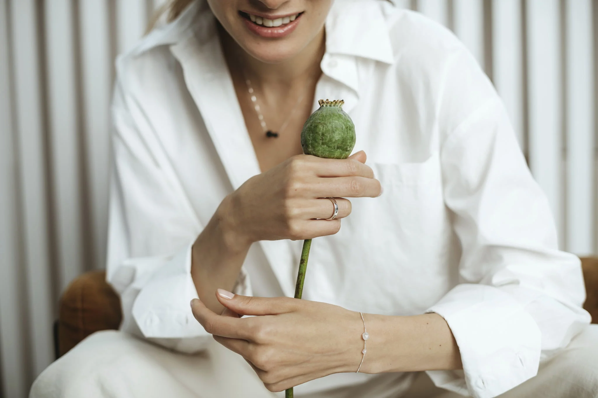 Rankų darbo žiedas su juodais briliantais "8" - Image 3