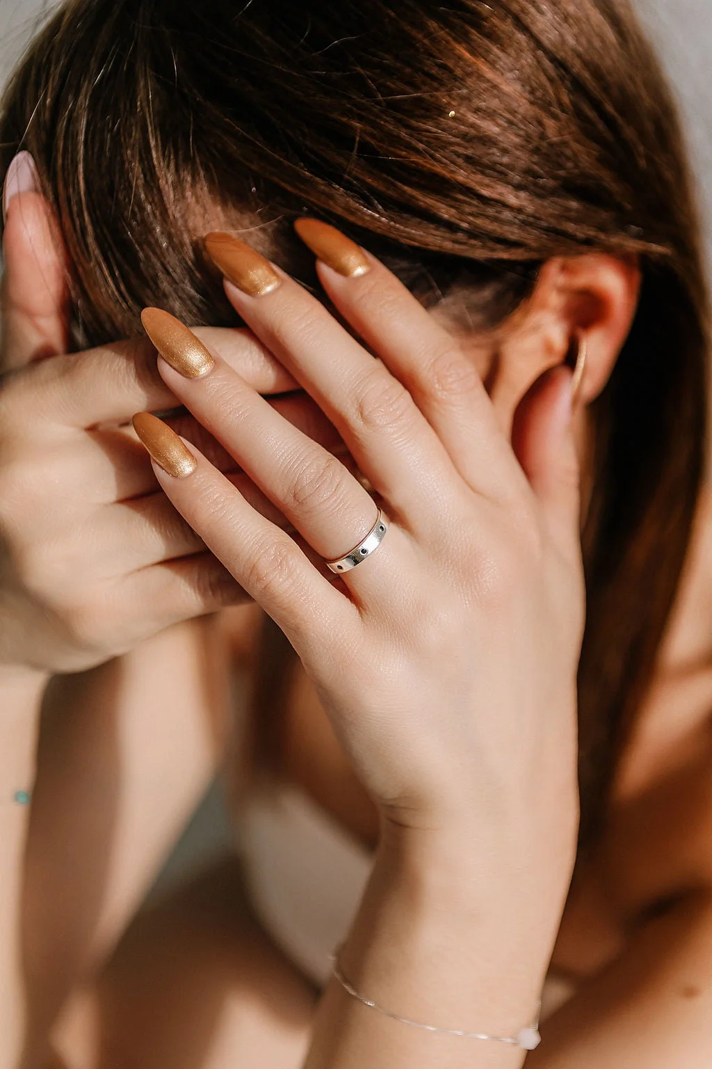 Rankų darbo žiedas su juodais briliantais "8" - Image 6